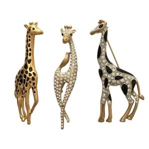 Set of 3 Giraffe Brooches Pins with Rhinestones